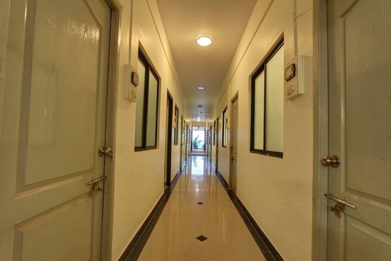 Oyo Flagship 36650 Tristar Inn Coimbatore Eksteriør billede